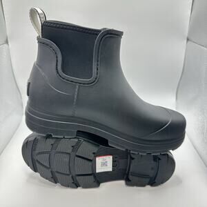 UGG DROPLET | Waterproof Women’s Slip On Chelsea Rain Boots Size 5 (1130831)